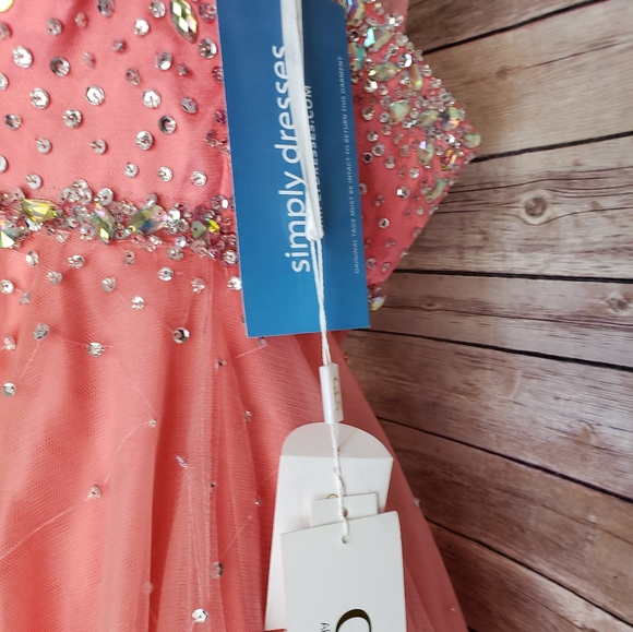 NWT Coral Sequin Jewel Homecoming/Prom Dress - Picture 2 of 6